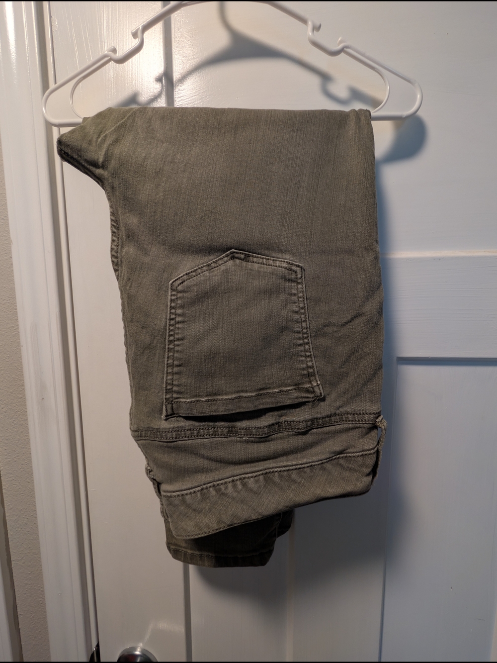 Torrid Olive Green Casual Cargo Jeans